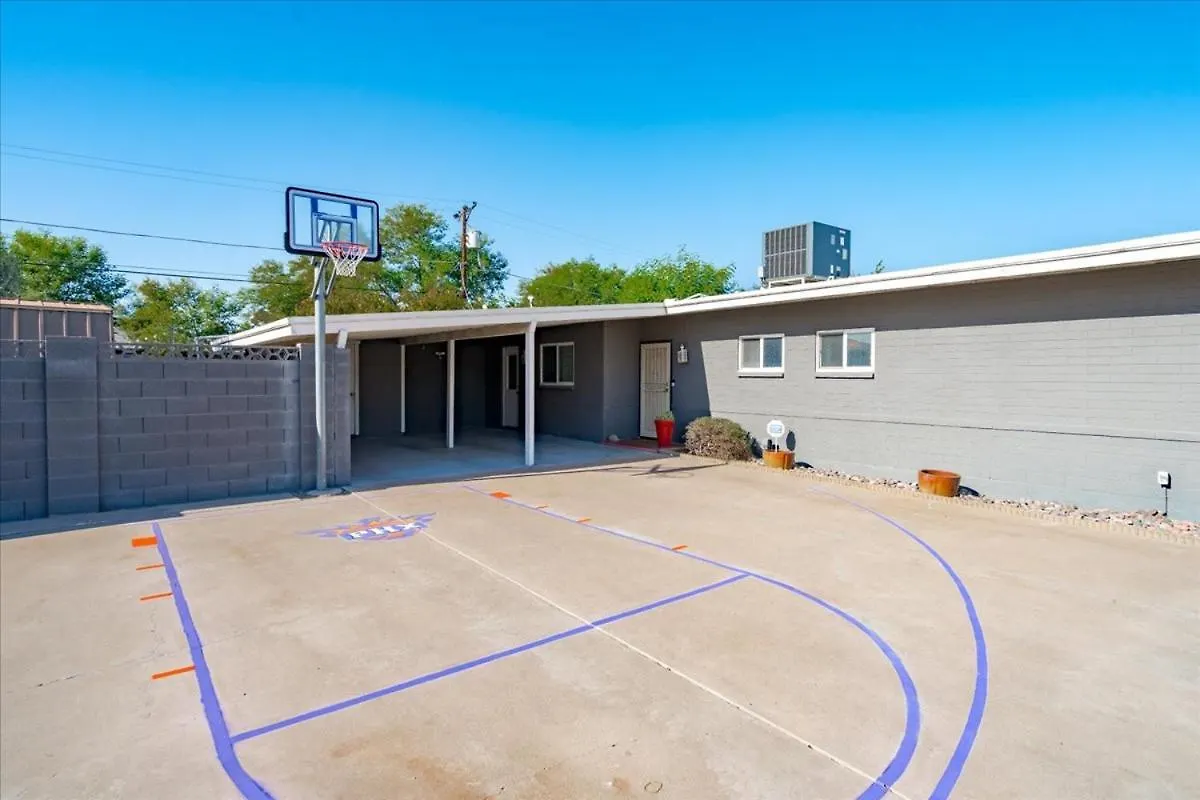 Basketball Court & Heated Pool, 1 Mi To Old Town! Scottsdale 0*,  Estados Unidos